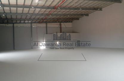 Warehouse - Studio - 2 Bathrooms for rent in Umm Dir - Umm Al Quwain