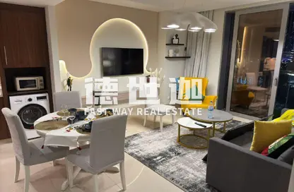 Apartment - 1 Bedroom - 2 Bathrooms for rent in Boulevard Point - Downtown Dubai - Dubai