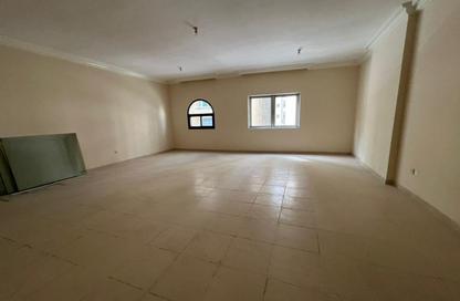 Apartment - 4 Bedrooms - 4 Bathrooms for rent in Al Mahatta - Al Qasimia - Sharjah