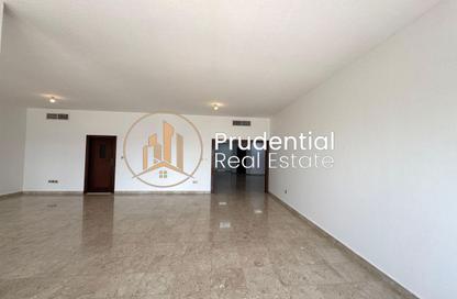 Apartment - 4 - 4 for rent in Cornich Al Khalidiya - Al Khalidiya - Abu Dhabi Apartment - 4 - 4 for rent in Cornich Al Khalidiya - Al Khalidiya - Abu Dhabi