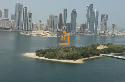 Apartment - 2 Bedrooms - 3 Bathrooms for rent in Crystal Plaza - Al Majaz 1 - Al Majaz - Sharjah