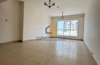 Apartment - 2 Bedrooms - 3 Bathrooms for rent in Crystal Plaza - Al Majaz 1 - Al Majaz - Sharjah