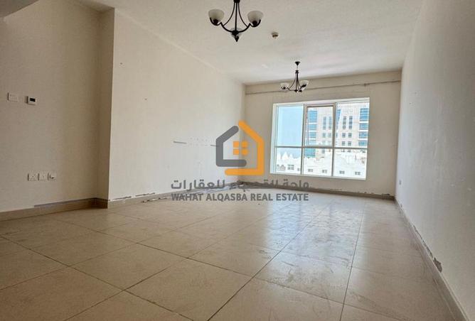 125649377 - Property Image 3
