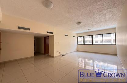 Apartment - 2 - 2 for rent in Golden Sands 1 - Al Mankhool - Bur Dubai - Dubai