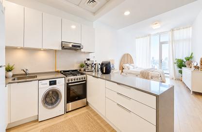 Apartment - 1 - 2 for rent in Bloom Towers C - Bloom Towers - District 10 - Jumeirah Village Circle - Dubai Apartment - 1 - 2 for rent in Bloom Towers C - Bloom Towers - District 10 - Jumeirah Village Circle - Dubai