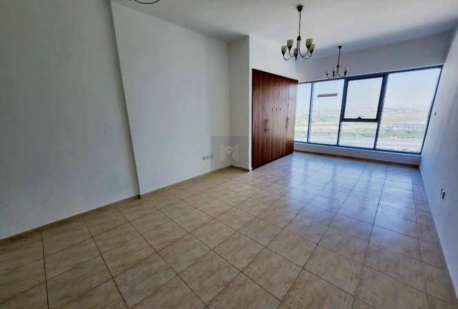 127912163 - Property Image 2