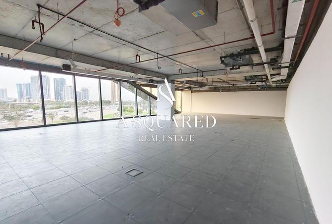 64031870 - Property Image 2