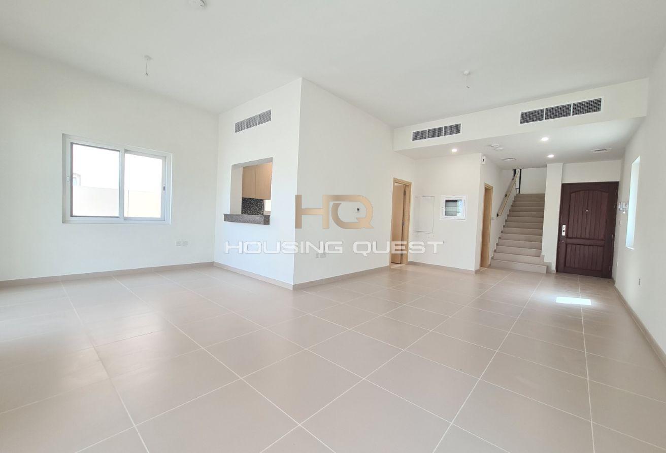 3 Bed + Maid | Ready to Move in | Prime Location photo 2