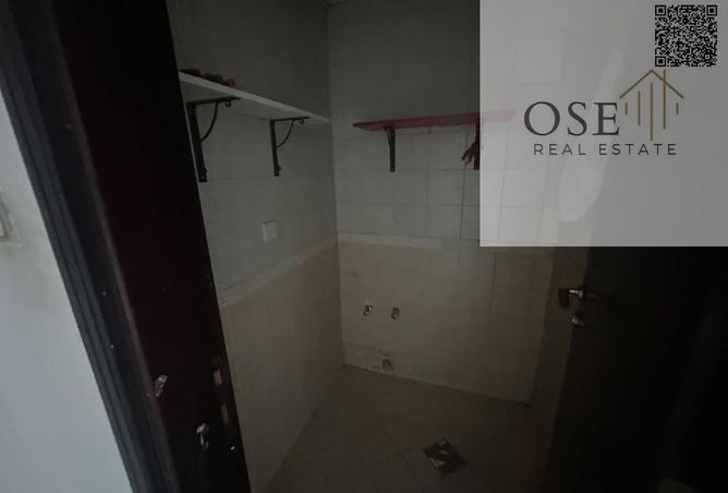 3-bedroom apartment with a living room for sale in