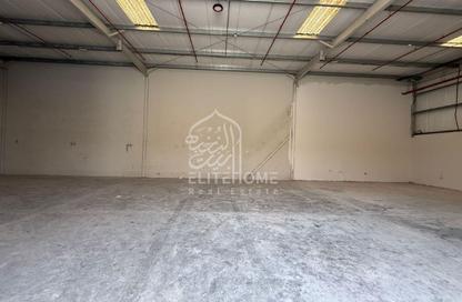 Warehouse - Studio - 1 Bathroom for rent in Al Sajaa S - Al Sajaa - Sharjah