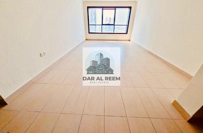 Apartment - 1 Bedroom - 2 Bathrooms for sale in Al Khan Corniche - Al Khan - Sharjah