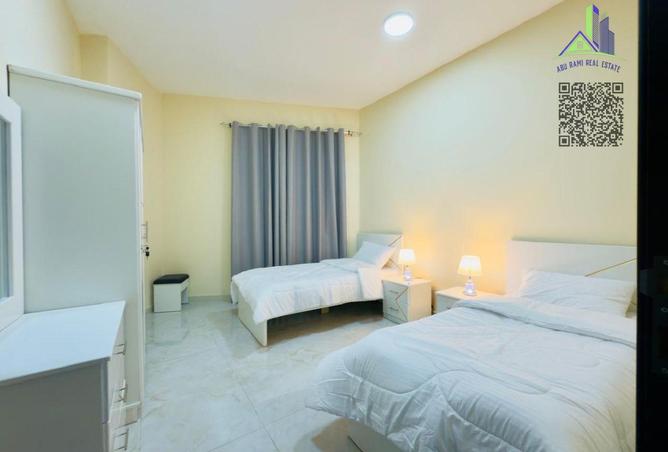 128813154 - Property Image 3