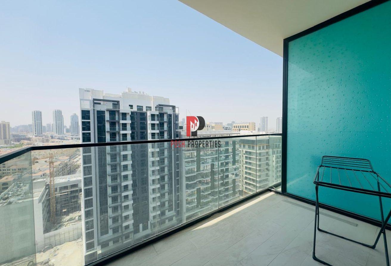Spacious Unit l Higher Floor l Prime Location photo 5