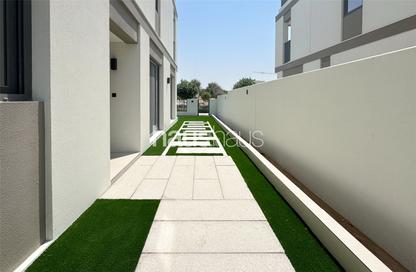 Villa - 4 Bedrooms - 6 Bathrooms for rent in Aura 2 - Aura - Tilal Al Ghaf - Dubai
