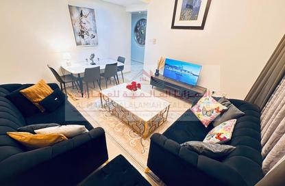 Apartment - 1 Bedroom - 2 Bathrooms for rent in Al Khan Lagoon Tower - Al Khan Lagoon - Al Khan - Sharjah