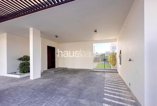 102835531 - Property Main Image