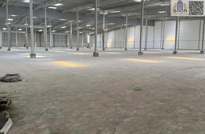 Warehouse - Studio - 4 Bathrooms for rent in Umm Dir - Umm Al Quwain