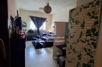 شقة - غرفة نوم - 2 حمامات للبيع في المجاز 3 - المجاز - الشارقة