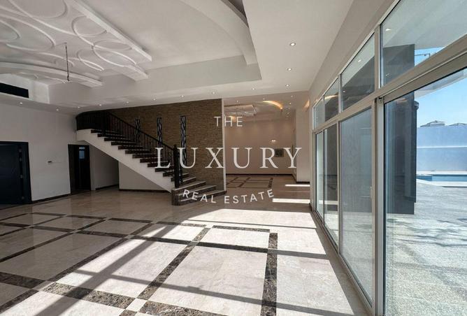 104696787 - Property Image 2