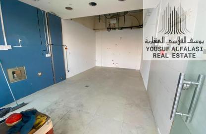 Warehouse - Studio - 1 Bathroom for rent in Al Mowaihat 3 - Al Mowaihat - Ajman