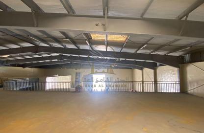 Warehouse - Studio - 3 for rent in Al Jlail - Al Sajaa - Sharjah