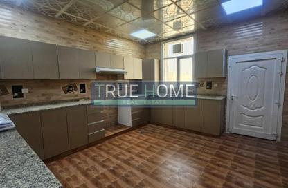 Villa - 5 Bedrooms - 7 Bathrooms for rent in Al Hooshi Villas - Hoshi - Al Badie - Sharjah