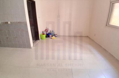 Apartment - Studio - 1 for rent in Fire Station Road - Muwaileh - Sharjah