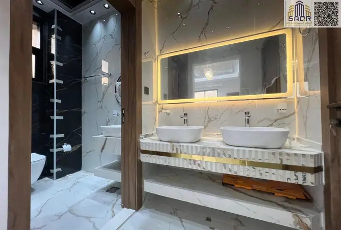 156261104 - Property Image 3