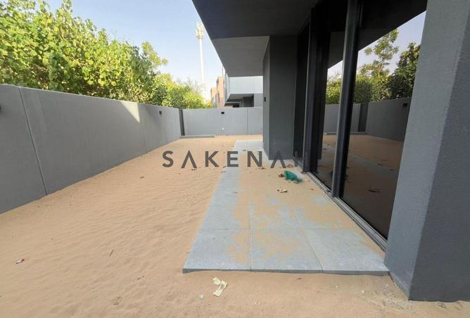 81115968 - Property Image 3