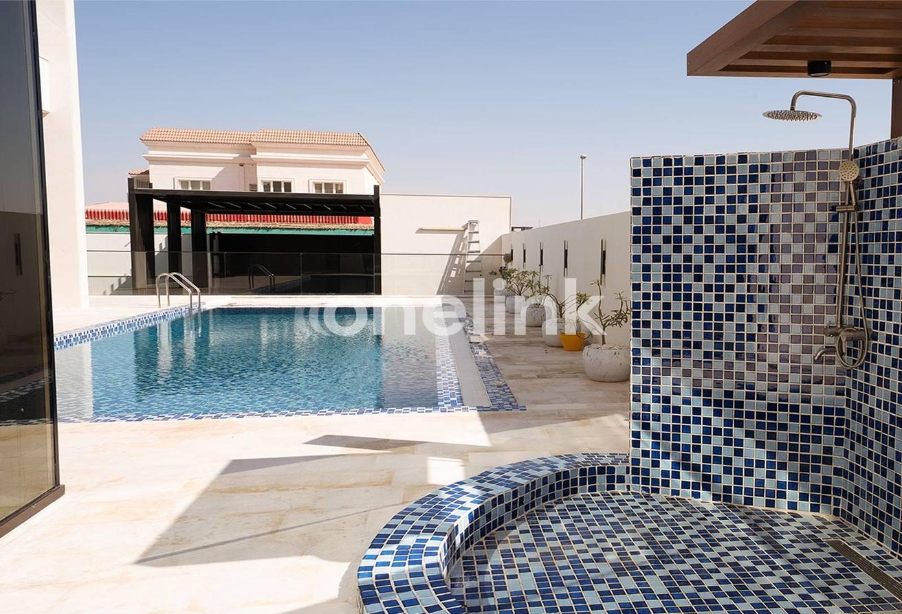 Luxury Stone-Finished Villa | Upgraded | OTIS Lift photo 14