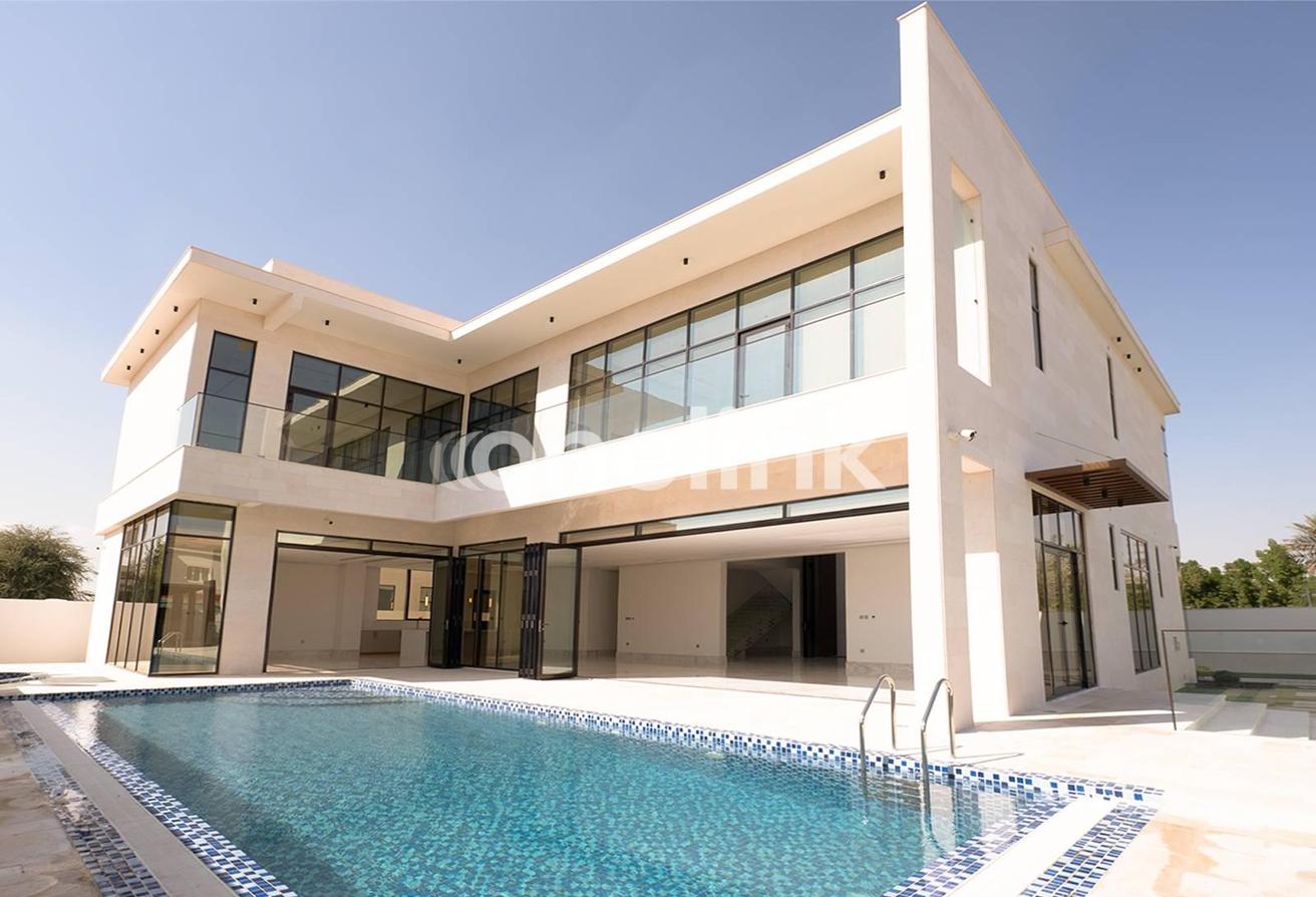 Luxury Stone-Finished Villa | Upgraded | OTIS Lift