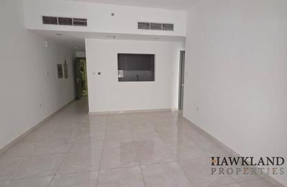 Apartment - 1 - 2 for rent in Bin Faris Building - Mirdif - Dubai