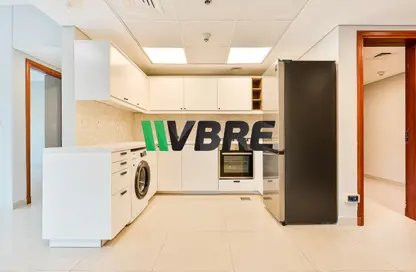 Apartment - 2 Bedrooms - 3 Bathrooms for rent in Park Towers - DIFC - Dubai