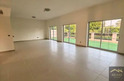 Villa - 4 Bedrooms - 5 Bathrooms for rent in Nad Al Sheba Villas - Nad Al Sheba 3 - Nad Al Sheba - Dubai