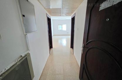 Apartment - 1 Bedroom - 2 Bathrooms for rent in Muwailih Building - Muwaileh - Sharjah Apartment - 1 Bedroom - 2 Bathrooms for rent in Muwailih Building - Muwaileh - Sharjah