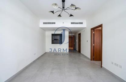 Apartment - 1 - 2 for rent in Al Nasr Central Building - Oud Metha - Bur Dubai - Dubai