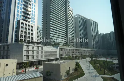 Townhouse - 4 Bedrooms - 5 Bathrooms for rent in The Sterling West - The Sterling - Business Bay - Dubai