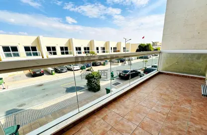 تاون هاوس - 3 غرف نوم - 4 حمامات للبيع في قرية ورسان - المدينة العالمية - دبي