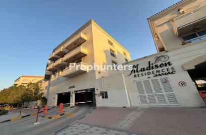 Retail - Studio - 1 Bathroom for rent in Madison Columbus - Madison Residences - Majan - Dubai Land - Dubai