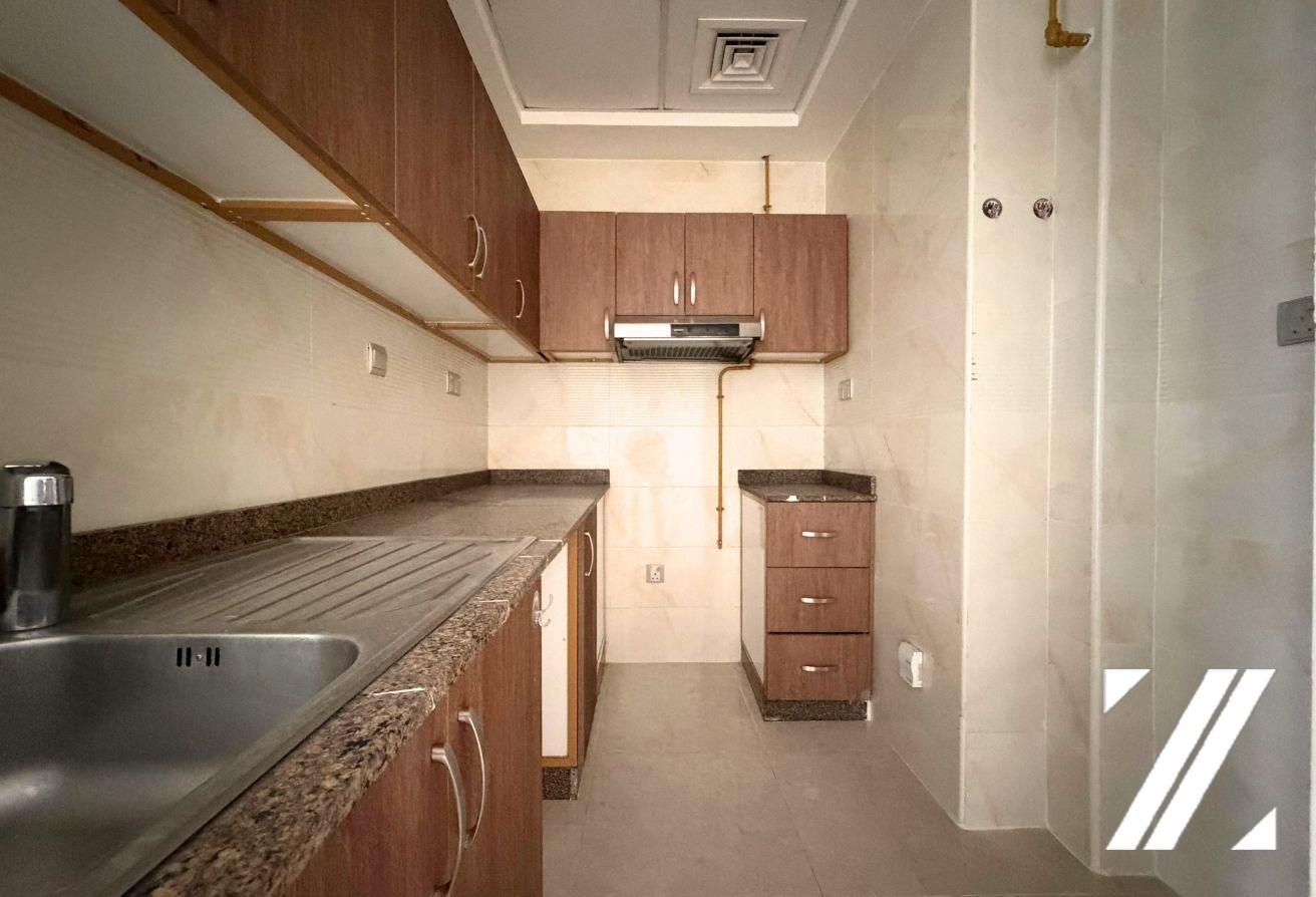 No Commission | Studio Apartment | Prime Location photo 2