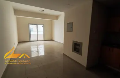 Apartment - Studio - 1 Bathroom for sale in Smart Tower 1 - Al Amerah - Ajman