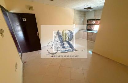 Apartment - Studio - 1 Bathroom for rent in Al Jawhara Building - Al Rawda 3 - Al Rawda - Ajman