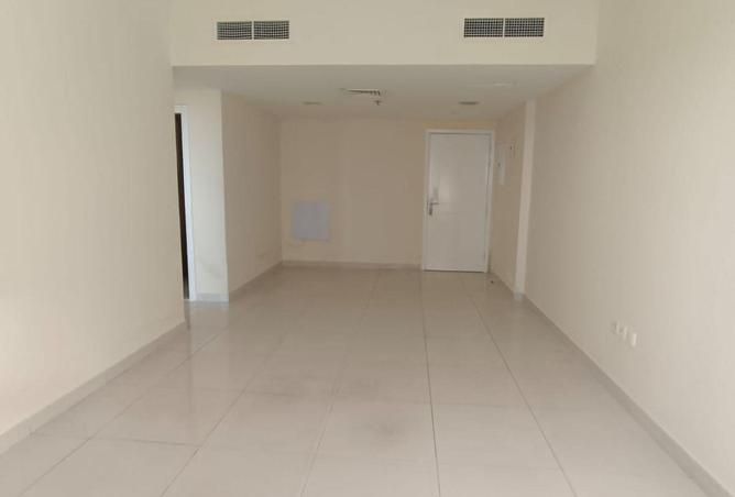 104252074 - Property Image 3