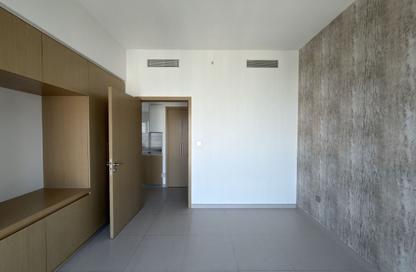 Apartment - 1 Bedroom - 2 Bathrooms for rent in Burj Royale - Downtown Dubai - Dubai