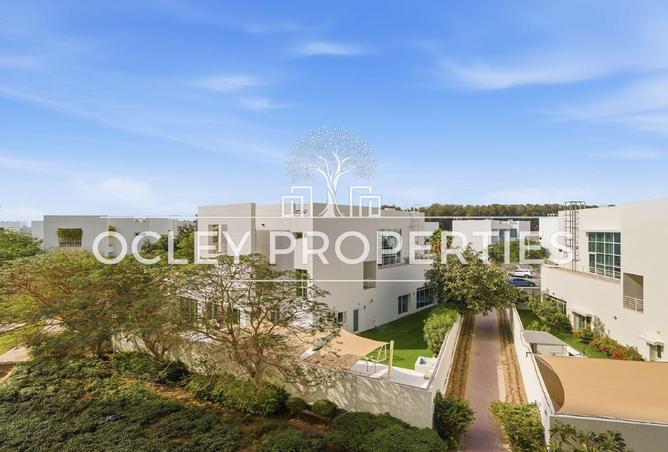 62063252 - Property Main Image