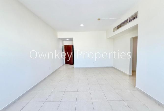 71463010 - Property Image 3