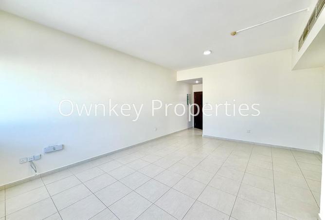 71463010 - Property Image 2