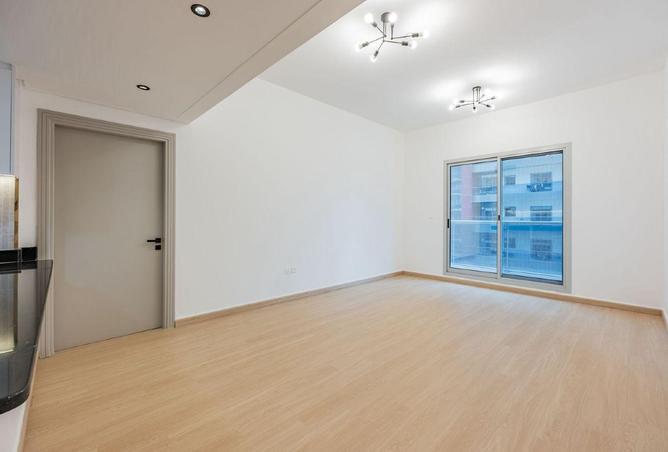 106836447 - Property Image 2