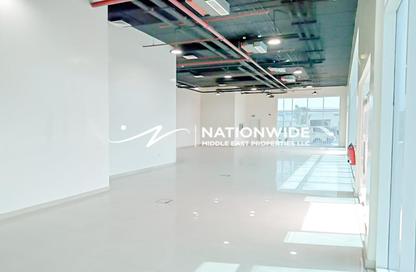 Show Room - Studio for rent in M-3 - Mussafah Industrial Area - Mussafah - Abu Dhabi