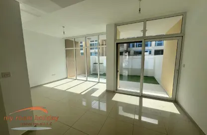 تاون هاوس - 3 غرف نوم - 3 حمامات للايجار في فيكتوريا - داماك هيلز 2 - دبي تاون هاوس - 3 غرف نوم - 3 حمامات للايجار في فيكتوريا - داماك هيلز 2 - دبي